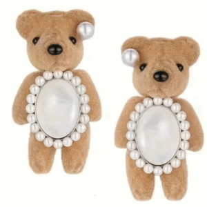 Arete Pearls Bear